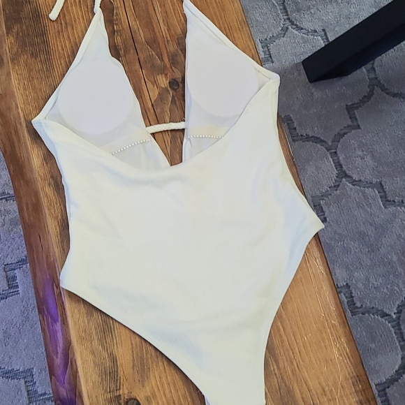 Zaful One Piece Swimsuit - Picture 2 of 3